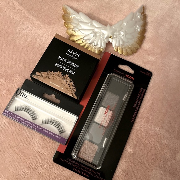 🦋💋FRESH FACE ALL YEAR ROUND ESSENTIALS EYE & SKIN GLOW PRODUTS - Picture 1 of 2